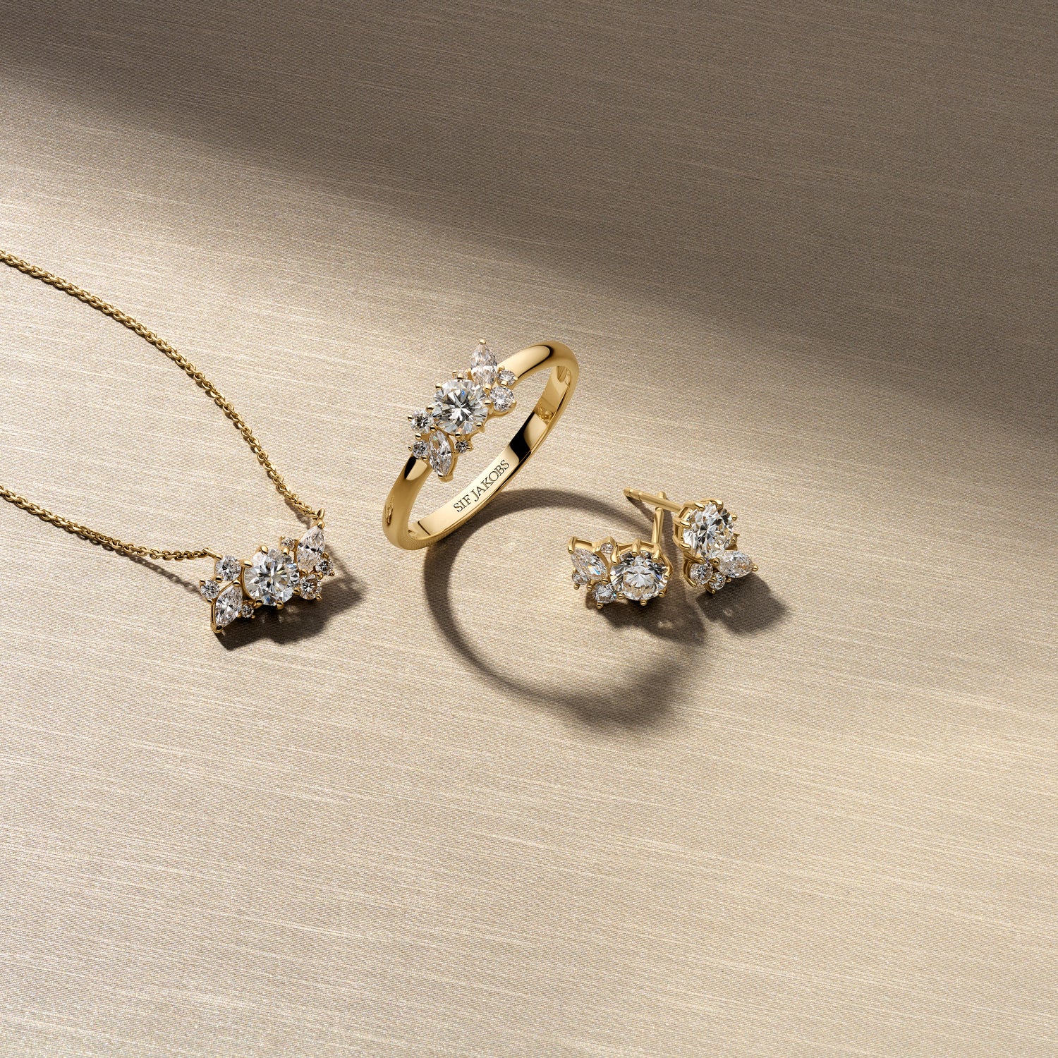 Earrings Lovere - 14k yellow gold or white gold 0.93 ct TW G-H VS lab-grown diamonds - Image 6