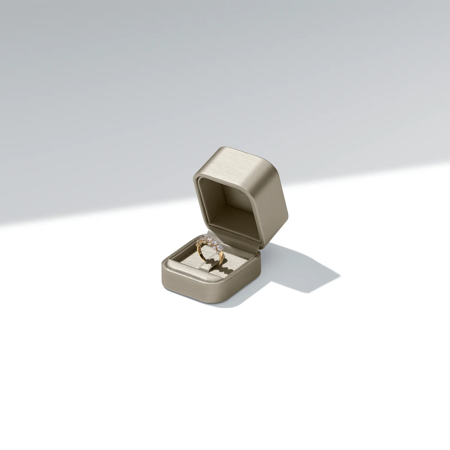 Ring Rome - 14k yellow gold or white gold 0.09 ct TW G-H VS lab-grown diamonds - Image 4