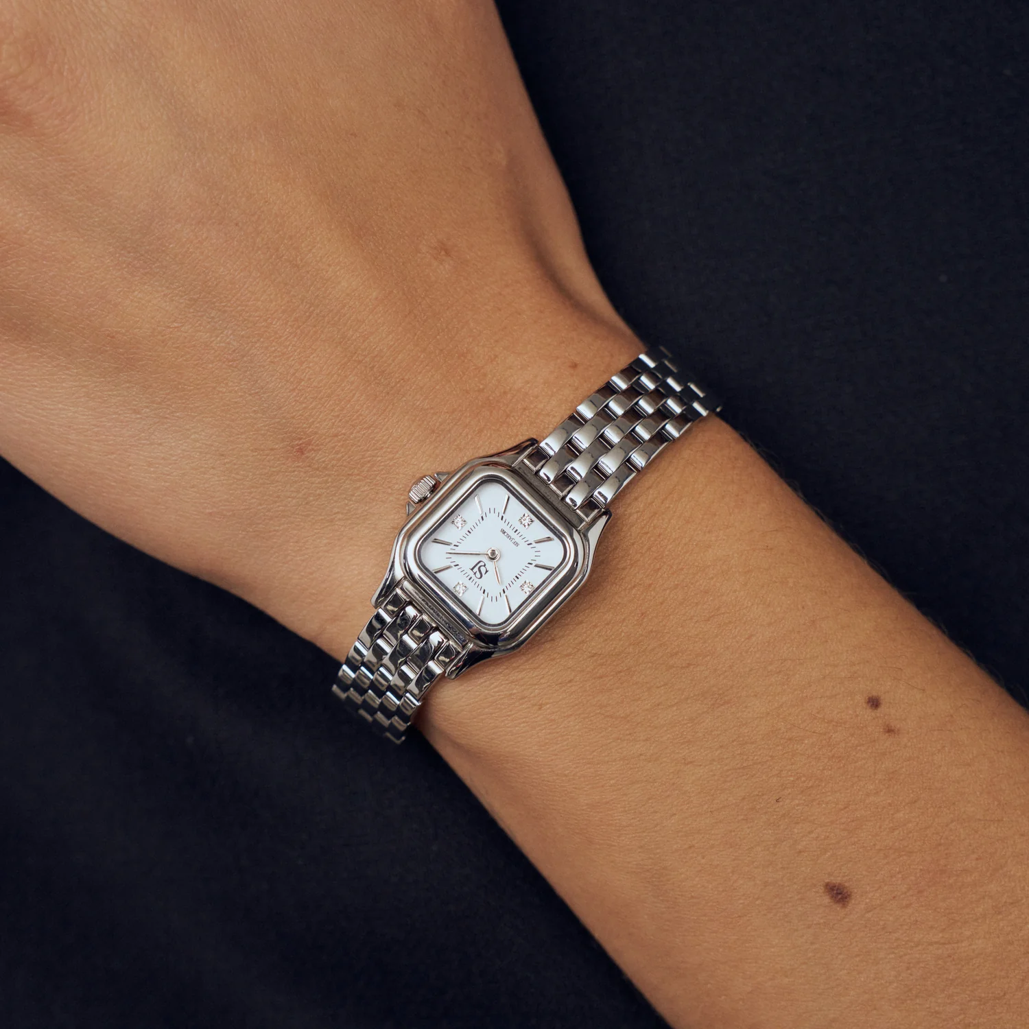 Watch Fiorella - Image 11